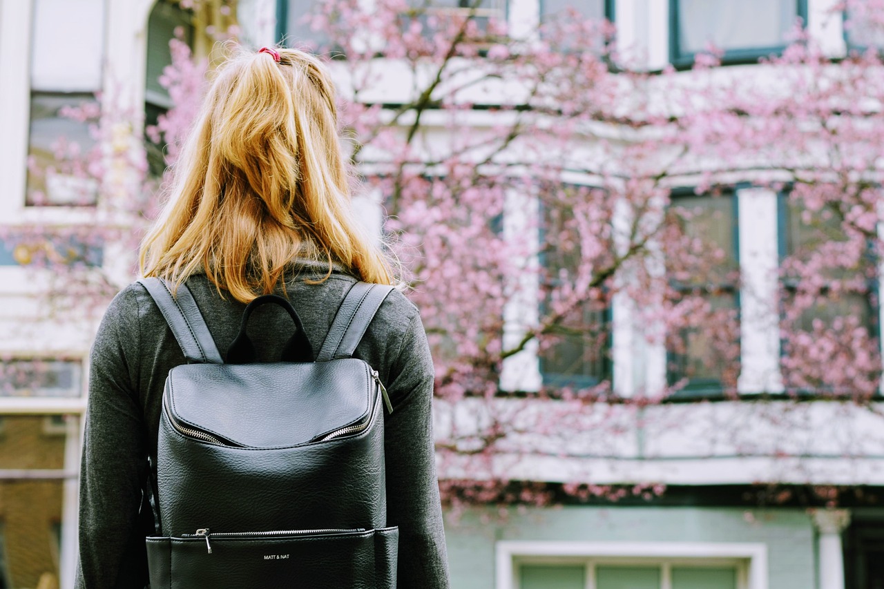 带着婆婆嫁，电视剧中的温情与勇气之旅